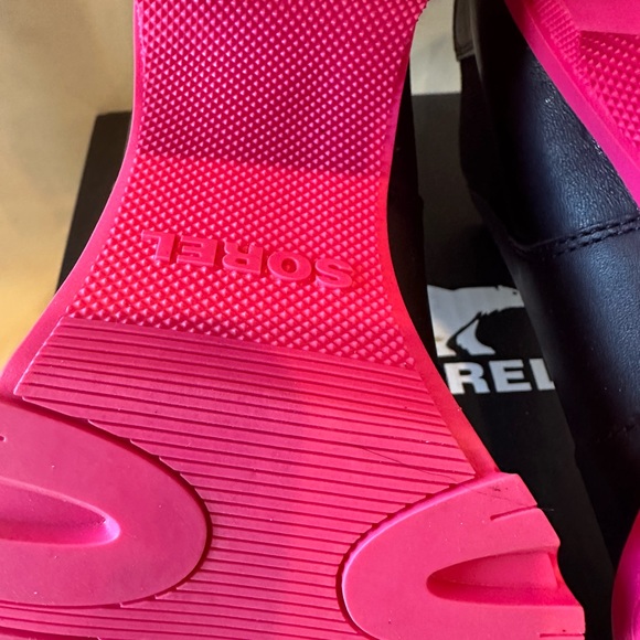 Sorel brex heel chelsea boots - Picture 5 of 8